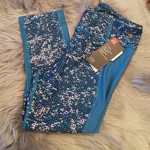 Under Armour printed capri leggings